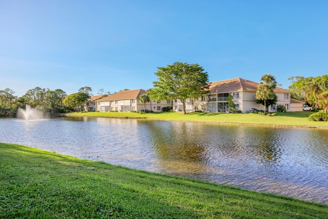 Building Photo - Seasonal Unit in Imperial Golf Estates