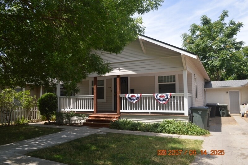 Foto principal - 209 Semple St