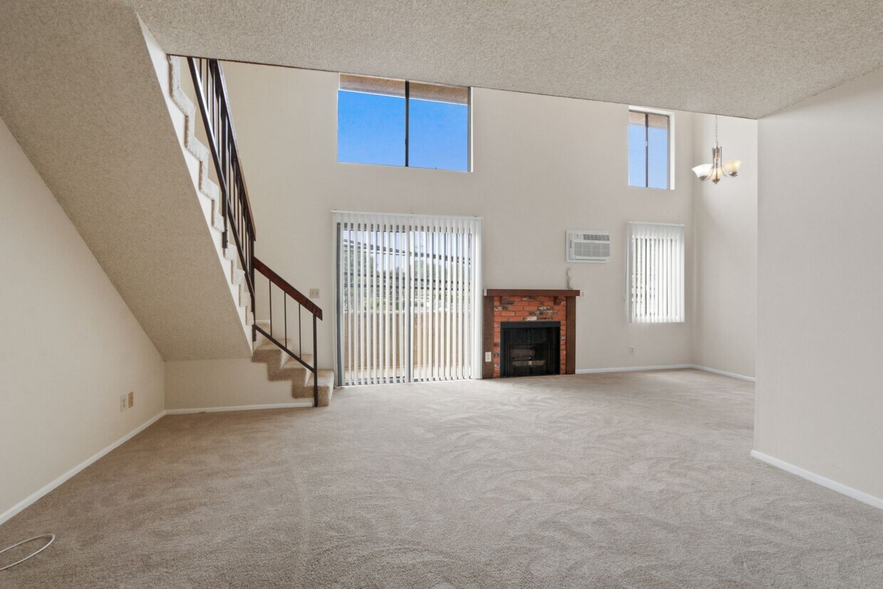 3415 McLaughlin Ave in Mar Vista! Steps t... - 3415 McLaughlin Ave in Mar Vista!  Steps t...