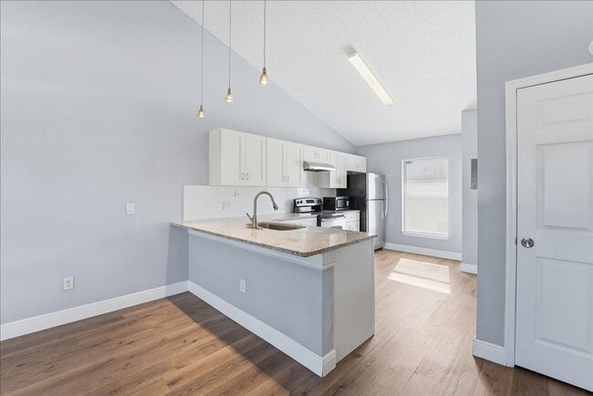 Foto del edificio - 3651 N Goldenrod Rd