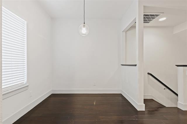 Building Photo - 5924 Hudson St
