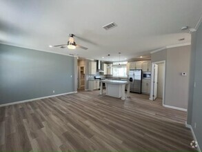 Building Photo - 41108 Roselle Lp