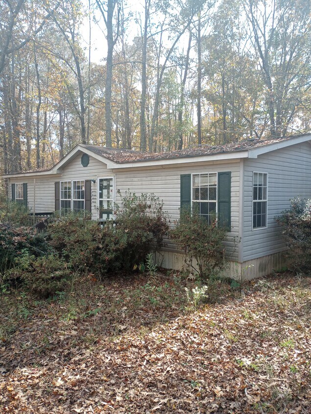 Primary Photo - 57 S River Cir