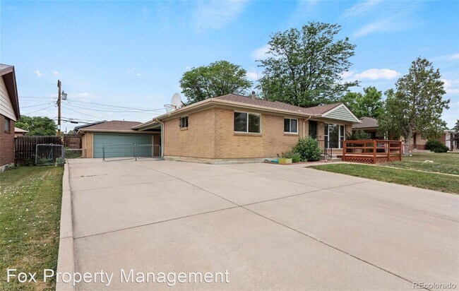 Building Photo - 3 br, 2 bath House - 7103 Santa Fe Drive
