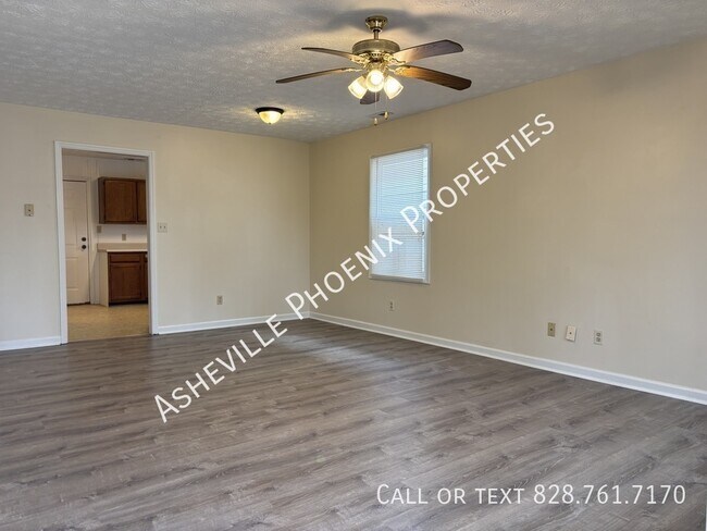 Foto del edificio - 10A Mountain View Rd-Unit A