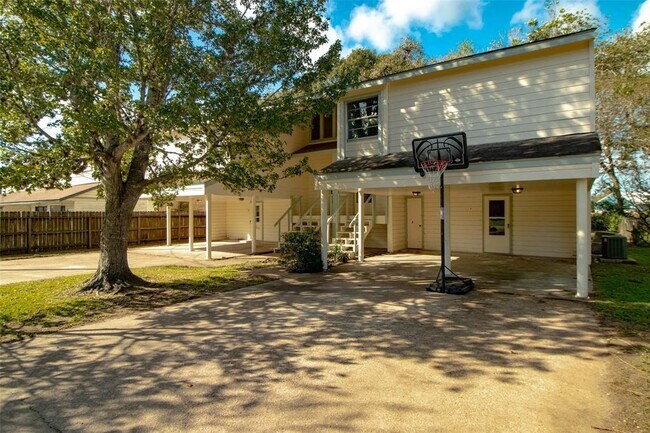 Foto del edificio - 410 Bowie St