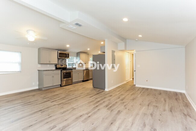 Foto del edificio - 7163 MARK ST, JACKSONVILLE, FL 32210