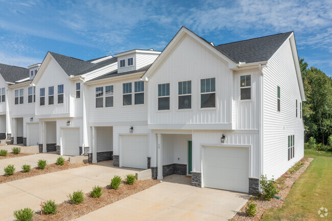 Building Photo - The Townes at Clairbrook