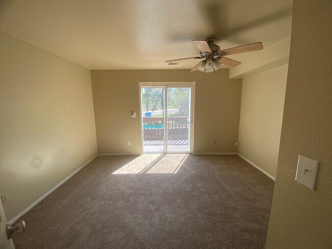 Building Photo - 1885 S Quebec Way