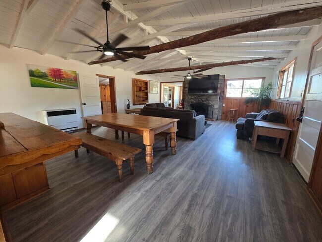 Building Photo - Spacious Farmhouse Living with Open-Concep...