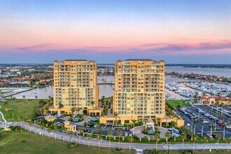 Building Photo - 130 Riviera Dunes Way