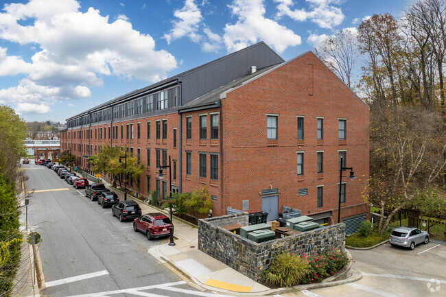Foto del edificio - Millrace Condominiums