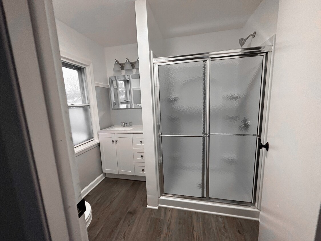 Primary Photo - 222 W Union St