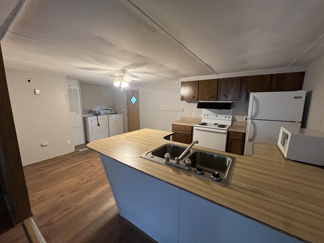 120 Cedar St, Westminster, SC 29693 House Rental in Westminster, SC