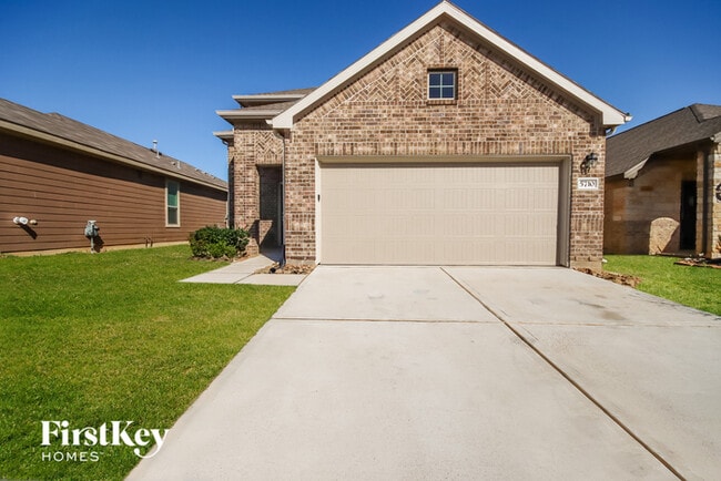 Building Photo - 5710 Savanna Pasture Rd