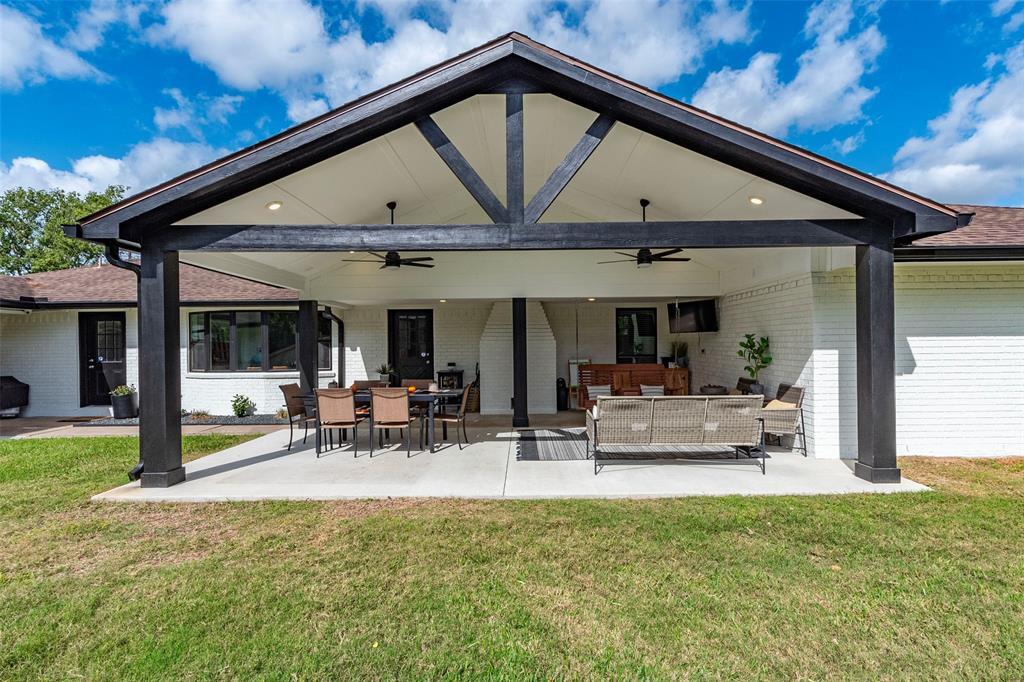 Foto principal - 805 W Edgewood Dr