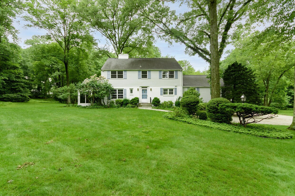 23 Greenleaf Ave, Darien, CT 06820 House Rental in Darien, CT