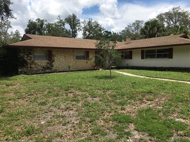 Building Photo - 2647 Derbyshire Rd