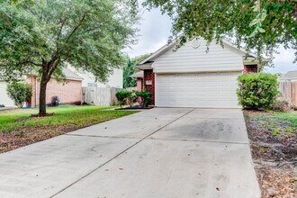 Building Photo - 1402 Sycamore Leaf Way
