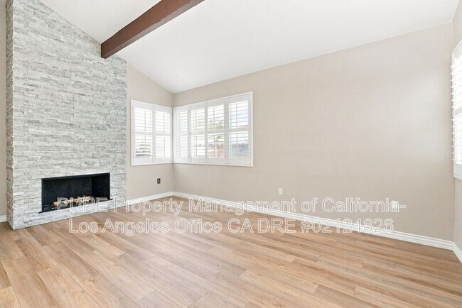 Foto del edificio - 5347 Indian Hills Dr