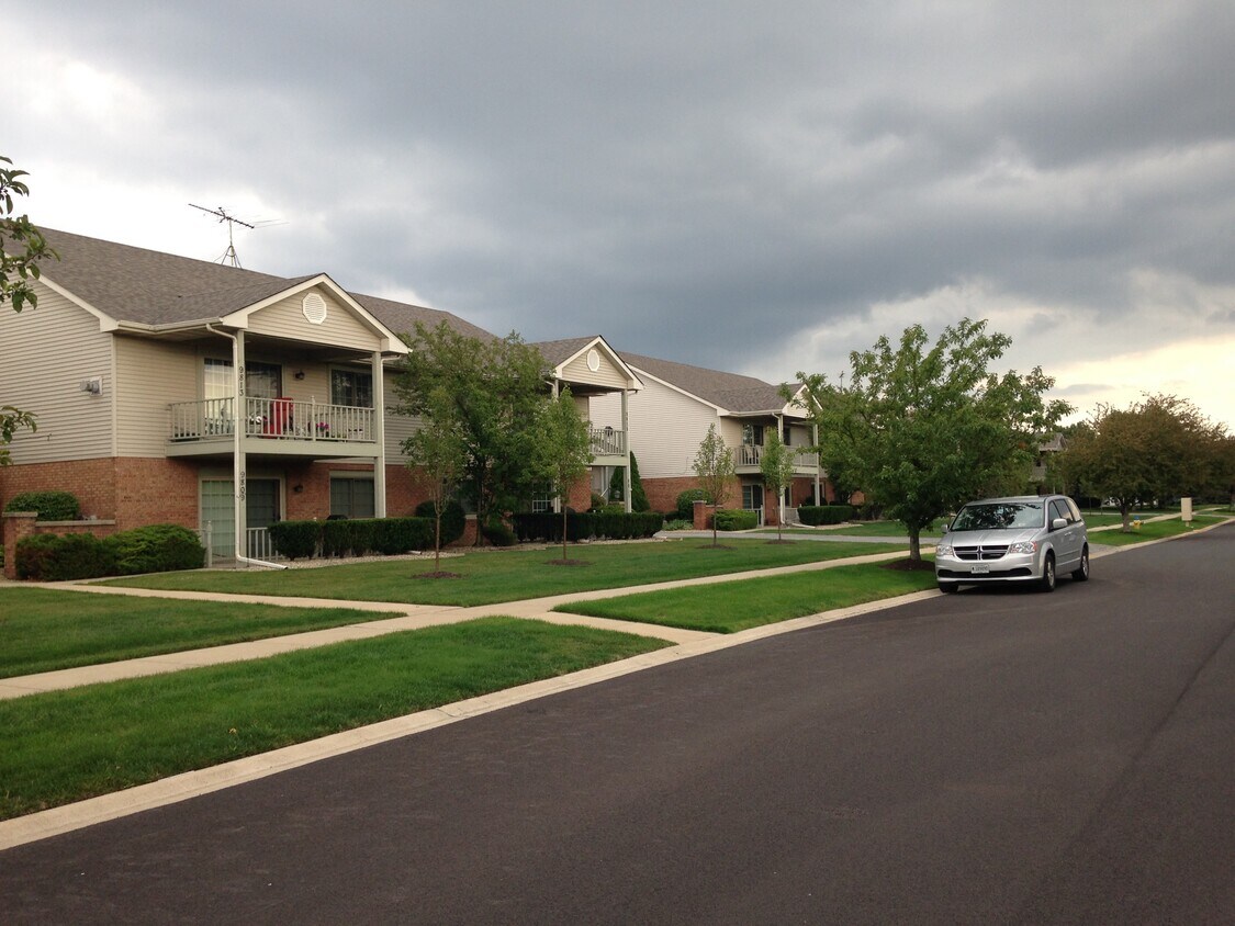 Primary Photo - 9812 Parkway Dr