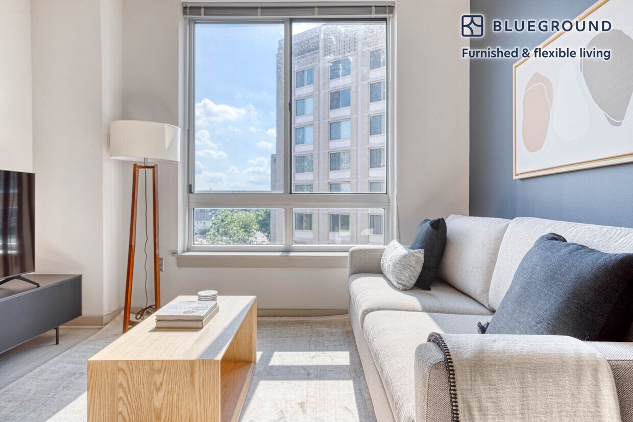 Foto principal - 505 18th St S