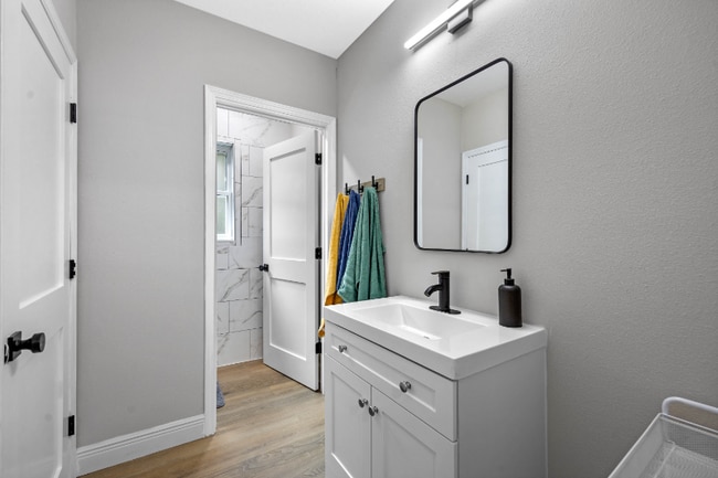 Foto del edificio - 5006 Indialantic Dr