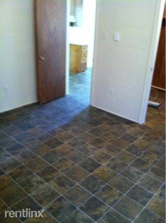Foto del edificio - 2 br, 1 bath  - 5008 Alan Dr