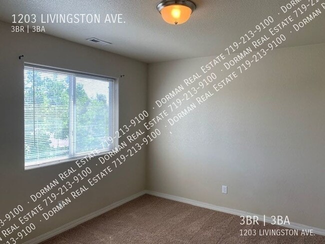 Building Photo - 1203 Livingston Ave