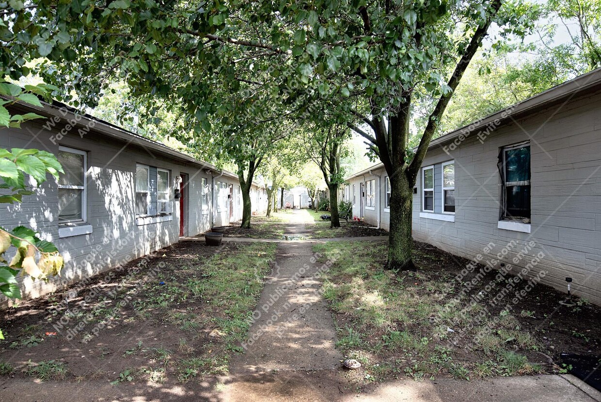 Foto principal - 1256 W 23rd St