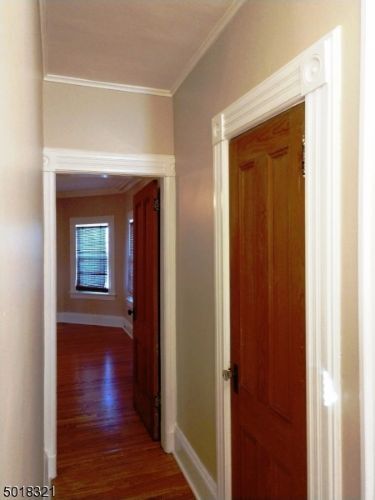 Building Photo - 109 Hackensack St
