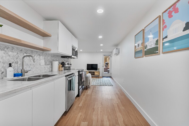 Foto principal - 25 Seaton Pl NE