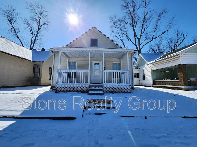 Foto principal - 1657 5th Ave