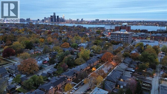 Building Photo - 909 Monmouth Rd