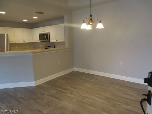 Building Photo - 3964 Pomodoro Cir