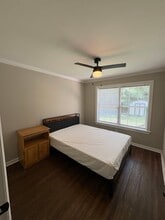 Building Photo - 207 Coachman Dr