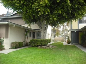 Building Photo - 2620 Tiller Ave