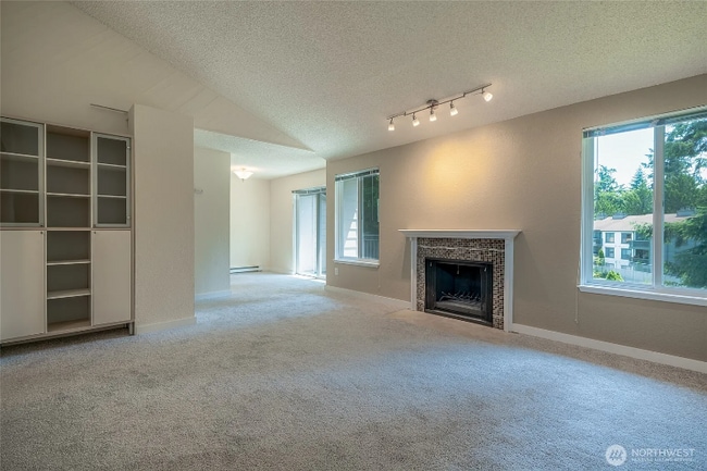 Building Photo - 12617 NE 130th Way