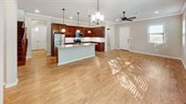 Foto del edificio - 309 Fairway Dr