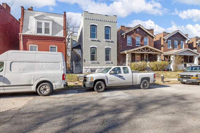 Building Photo - 3833 Oregon Ave