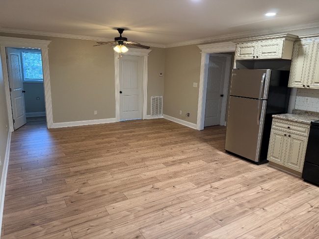 Photo - 2713 Montvale Rd Apartment