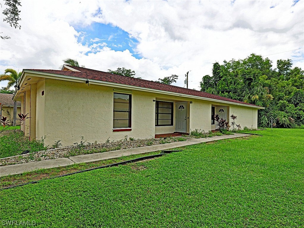 2320 SE 6th Ln, Cape Coral, FL 33990 Townhome Rentals in Cape Coral