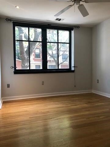 Building Photo - 1320 Bloomfield St