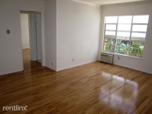 Fotografía del edificio - 419 S Rexford Dr