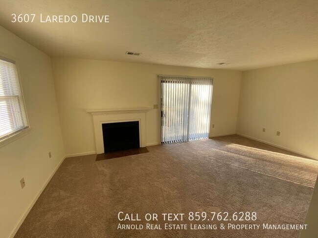 Foto del edificio - New 3 Bedroom 2.5 Bath Listing!