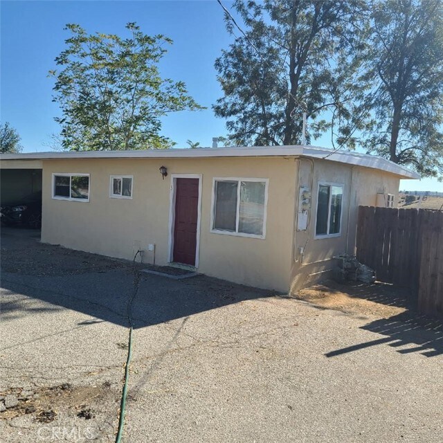 Foto principal - 33293 Colorado St