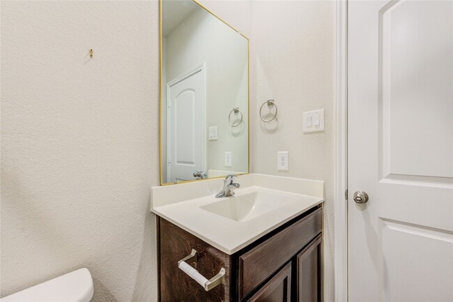 Building Photo - 20451 Green Mountain Dr