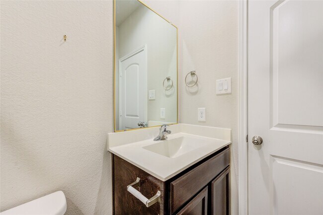 Foto del edificio - 20451 Green Mountain Dr
