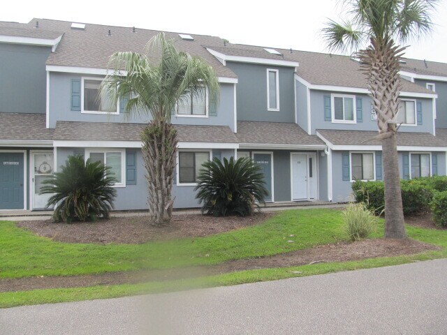 Building Photo - 1881 Colony Dr