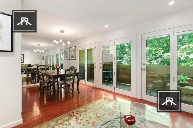 Building Photo - 2 bedroom in Boston MA 02130